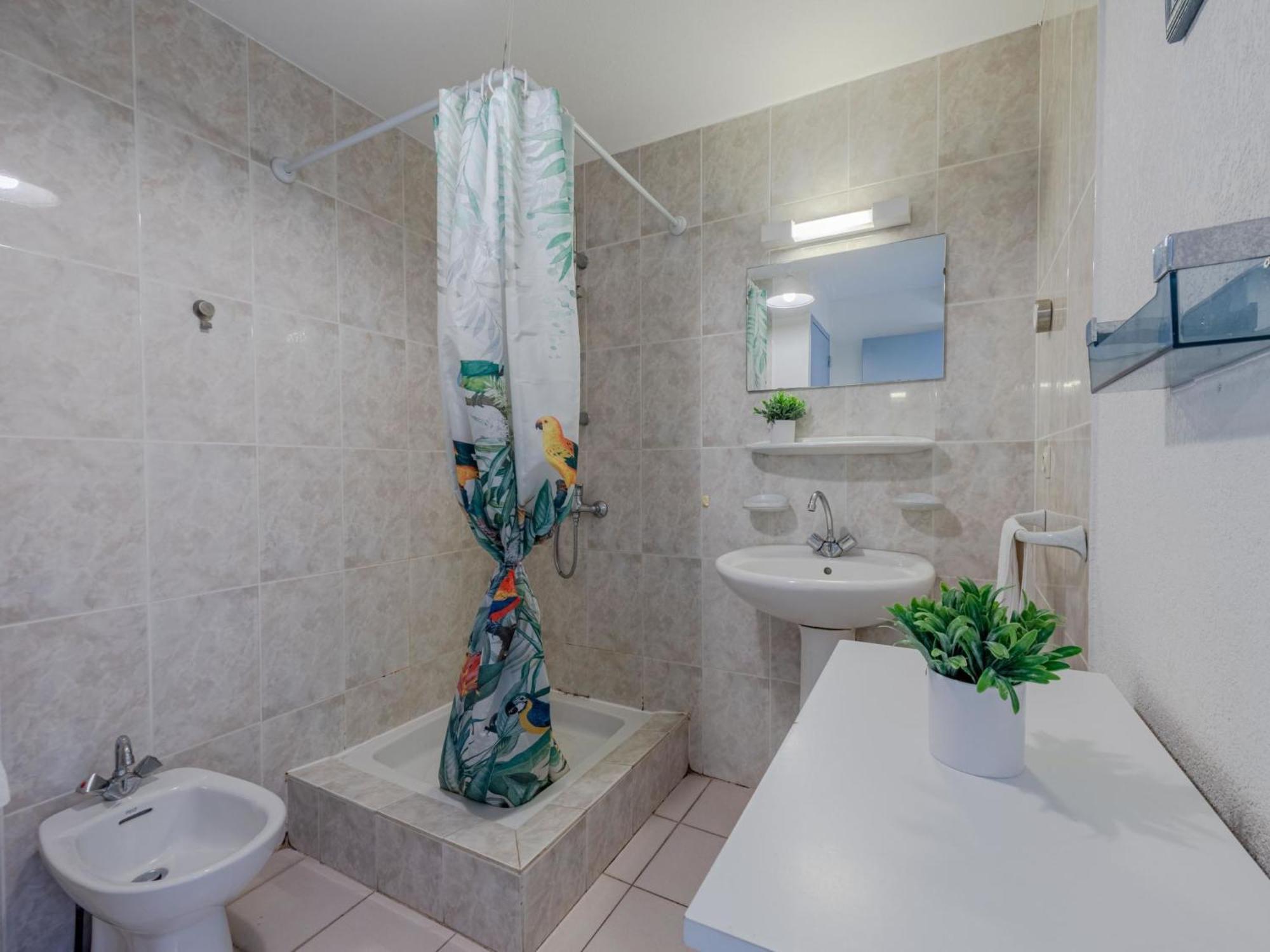 Holiday Home Hameau Des Tamarins-2 By Interhome เลอบาร์กาแรส ภายนอก รูปภาพ
