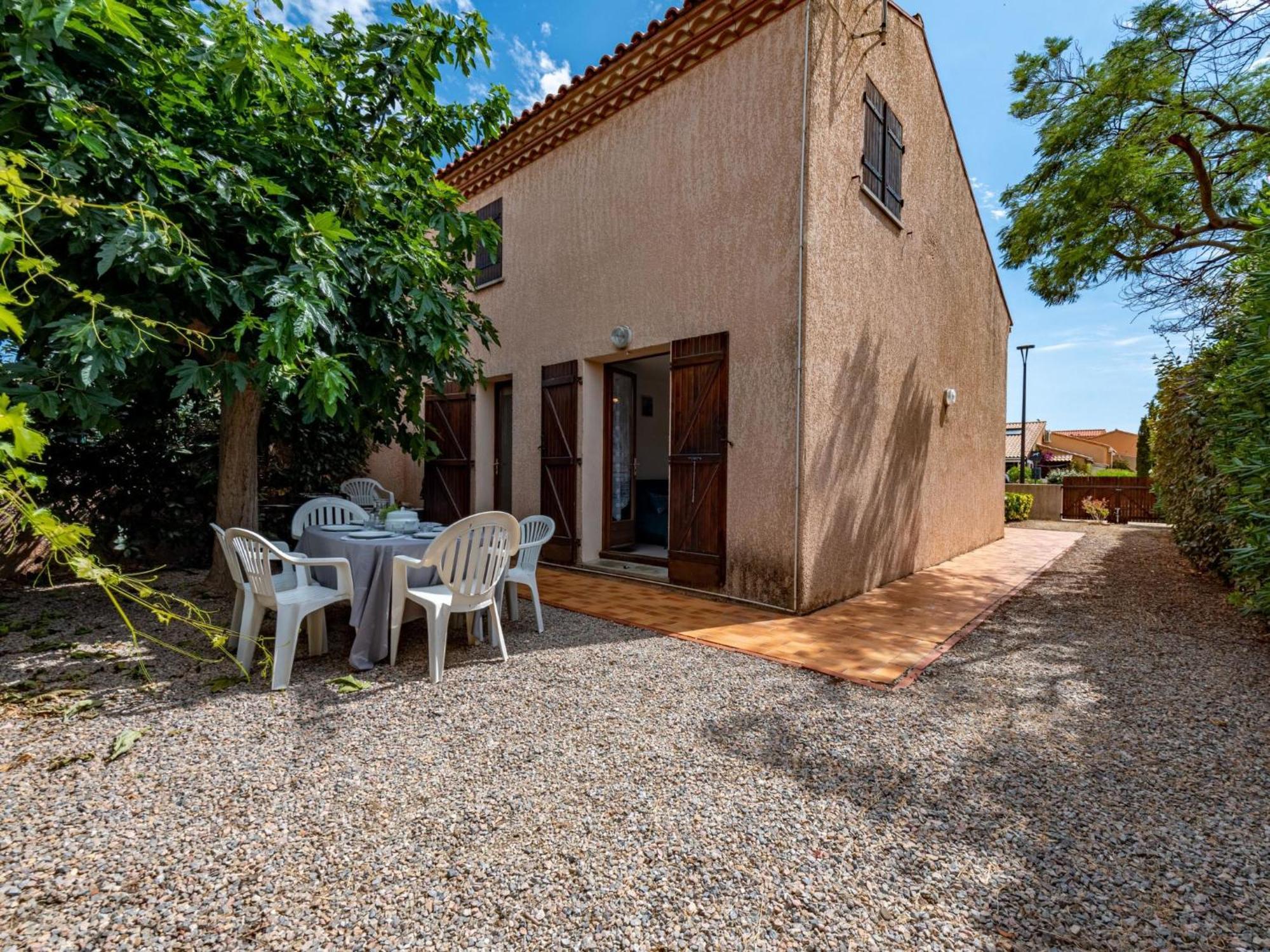 Holiday Home Hameau Des Tamarins-2 By Interhome เลอบาร์กาแรส ภายนอก รูปภาพ